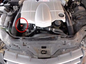 Chrysler Crossfire Check Engine Oil Level