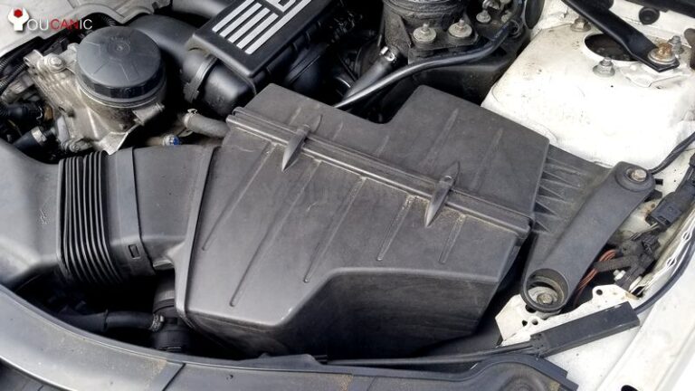 2004-2013 BMW 3-Series Engine Air Filter Replacement