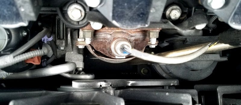 Replacing The Oxygen Sensor Of Acura Vehicle