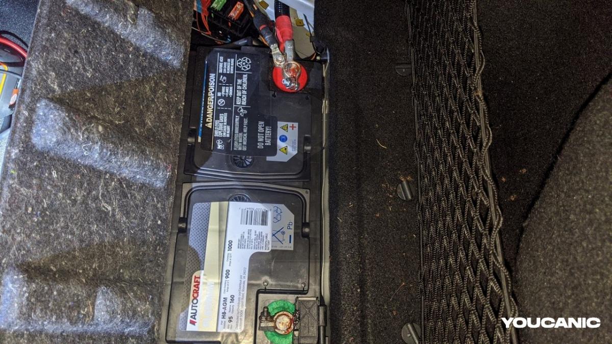 Main Battery Of The Mercedes