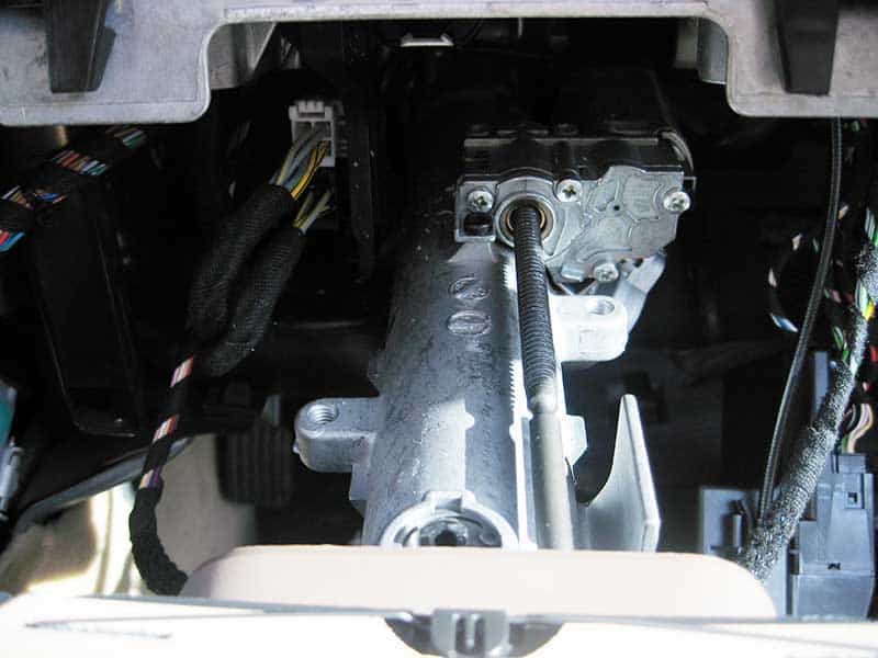MercedesBenz Steering Column Broken Dogbone Repair DIY YOUCANIC