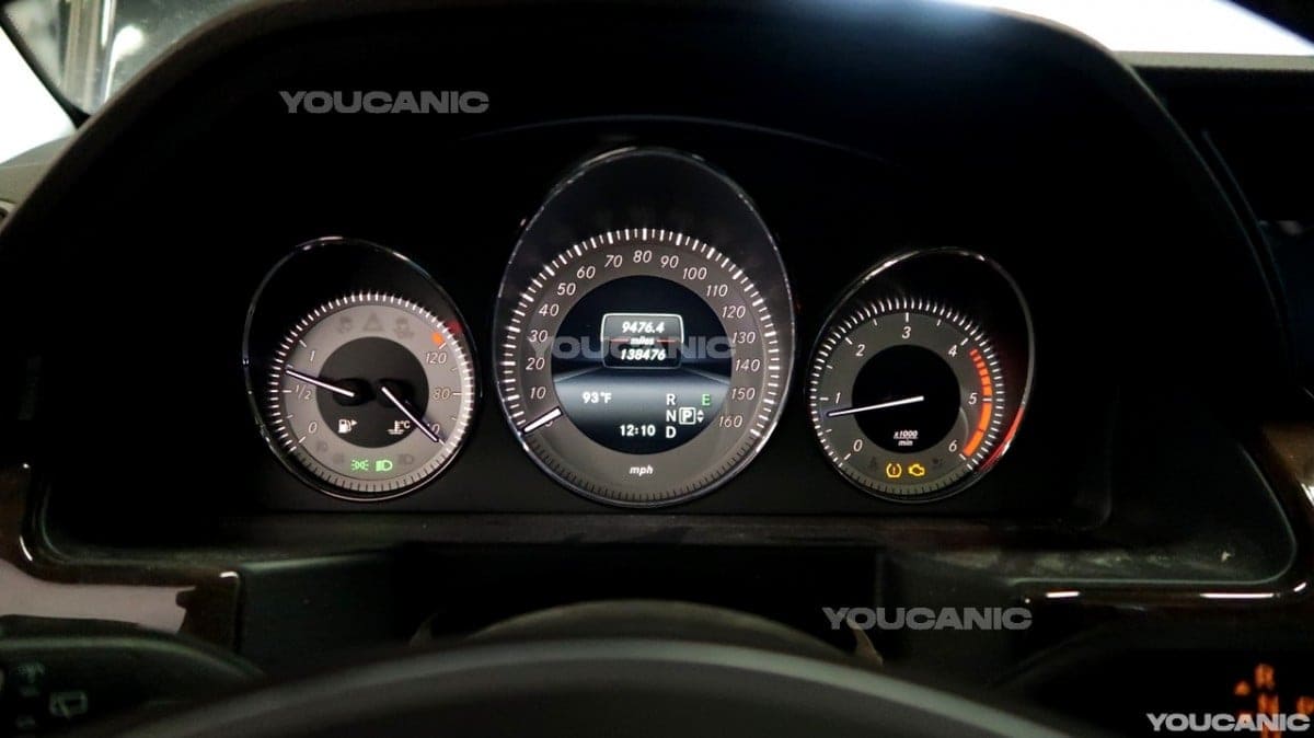 Mercedes Benz Instrumental Panel - Find Mercedes-Benz Engine Code Via Instrument Cluster