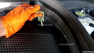 Mercedes-Benz Glk Diesel Check Engine Oil Level