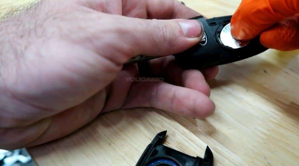 2016-2020 Kia Optima Key Fob Battery Replacement