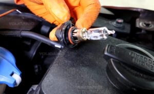 Low Beam Light Bulb Replacement Kia Optima 2016-2020