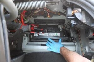 Wear-Bmw-Battery-Causing Alarm