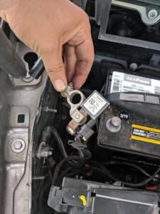2004-2008 Chrysler Crossfire Battery Replacement