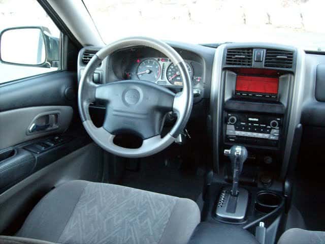 Isuzu Dash Clsuter - How To Read And Clear Fault Codes On Isuzu With An Obd-Ii Scanner