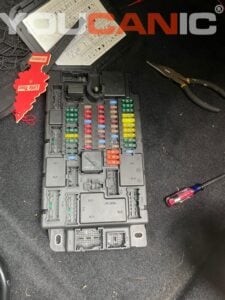 2011 Mini Cooper Clubman Left Barn Door Won’T Open