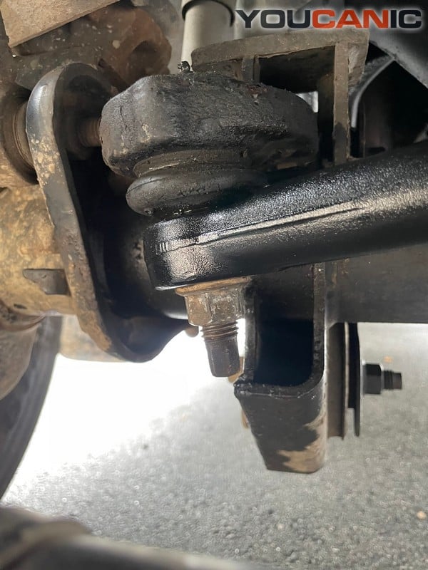 Ford Super Duty F550 3 - Death Wobble On A Ford Super Duty F550: Big Fix Tips