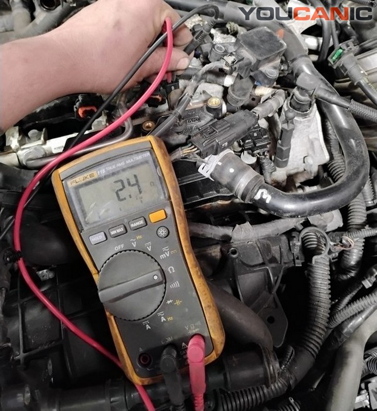 2013 Ford Escape In Limp Mode: How One Small Leak Can Lead To Major Issues! 3 2013 Ford Escape Sel5 - 2013 Ford Escape In Limp Mode: How One Small Leak Can Lead To Major Issues!